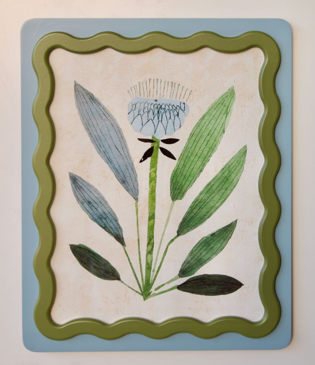 Framed Art - Green Scalloped Frame Flower No.4 47x39